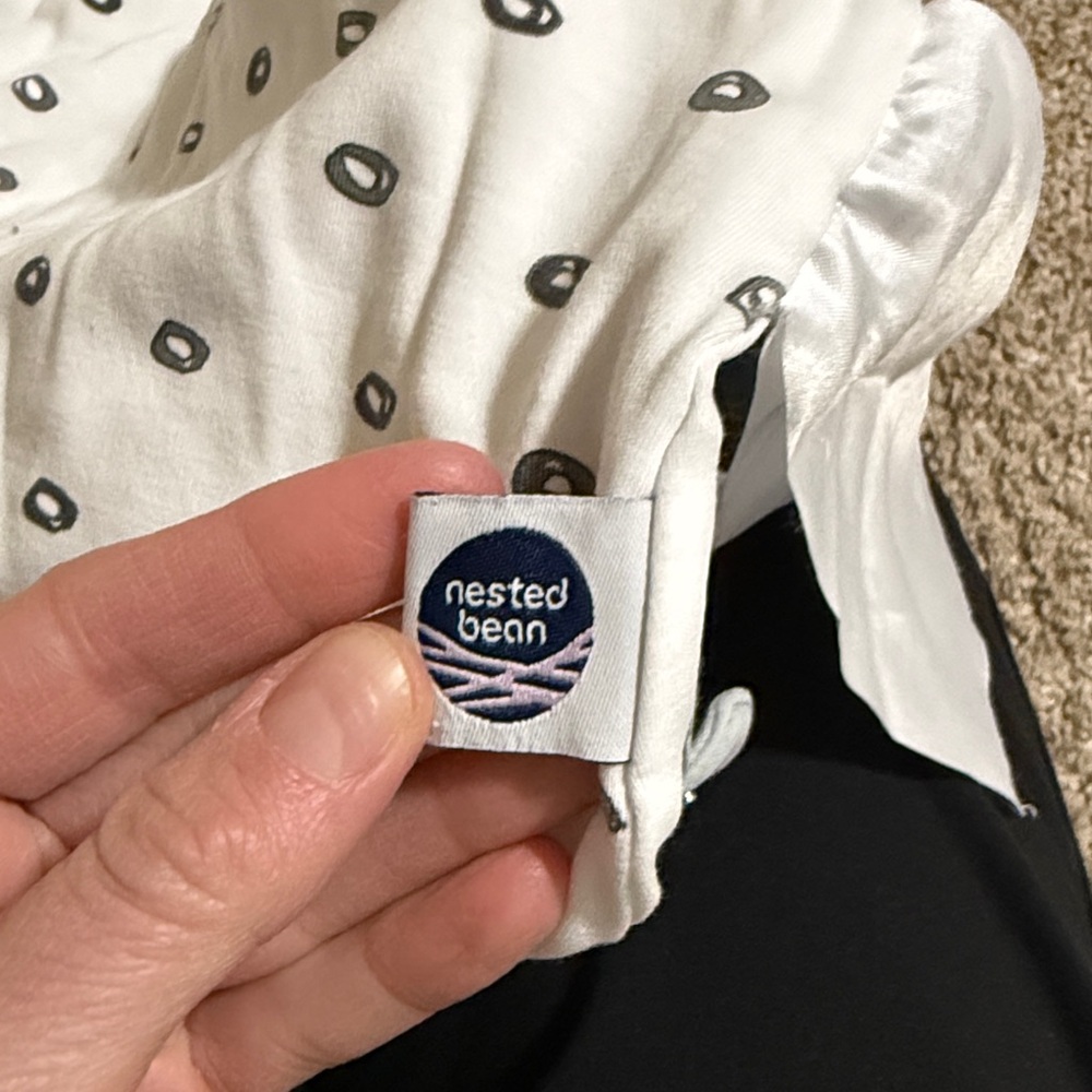 Nested Bean White and Gray Sleep Sack - Picture 5 of 7